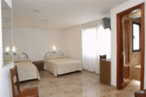 Hostal Aragon Teruel Exteriér fotografie
